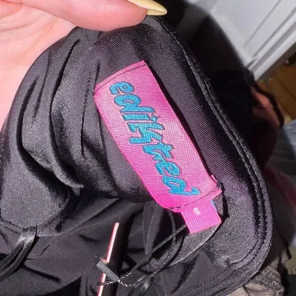 Edikted Black Cowl Neck Backless Mini Dress – Size Small - NWT - Picture 5 of 5